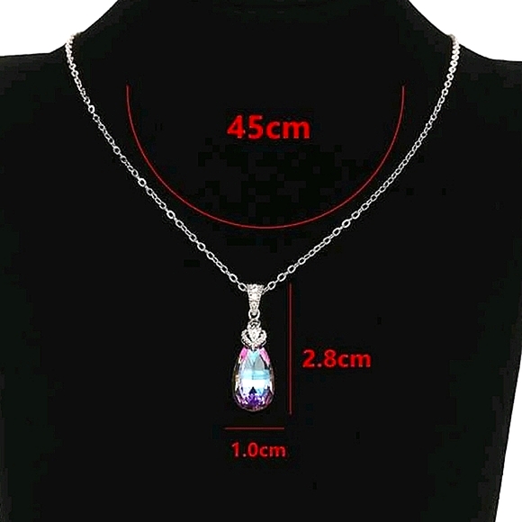 CLEARANCE 💖Water Drop Charm Necklace - Picture 2 of 3